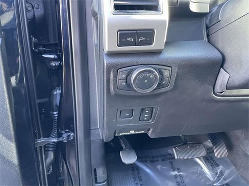 Certified 2021 Ford F250 Lariat w/ Lariat Ultimate Package image 15