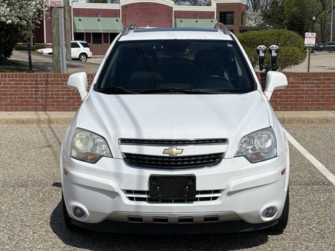Used 2014 Chevrolet Captiva Sport LTZ FWD image 7