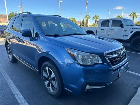 Used 2017 Subaru Forester 2.5i Limited w/ Popular Package #2 AWD/4WD image 2
