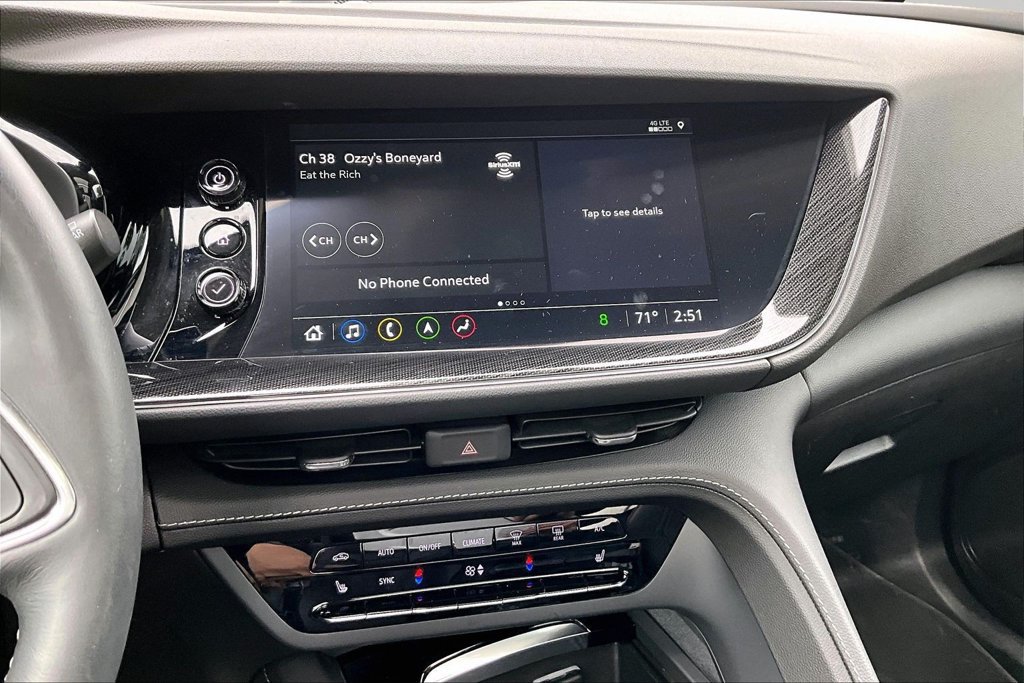 Used 2022 Buick Envision Essence w/ Technology Package I FWD image 10