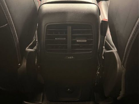 Used 2025 Ford Escape ST-Line FWD image 19