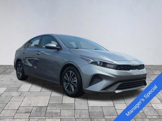 Used 2024 Kia Forte LXS FWD video 1