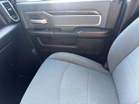 Used 2021 RAM 3500 Big Horn image 24