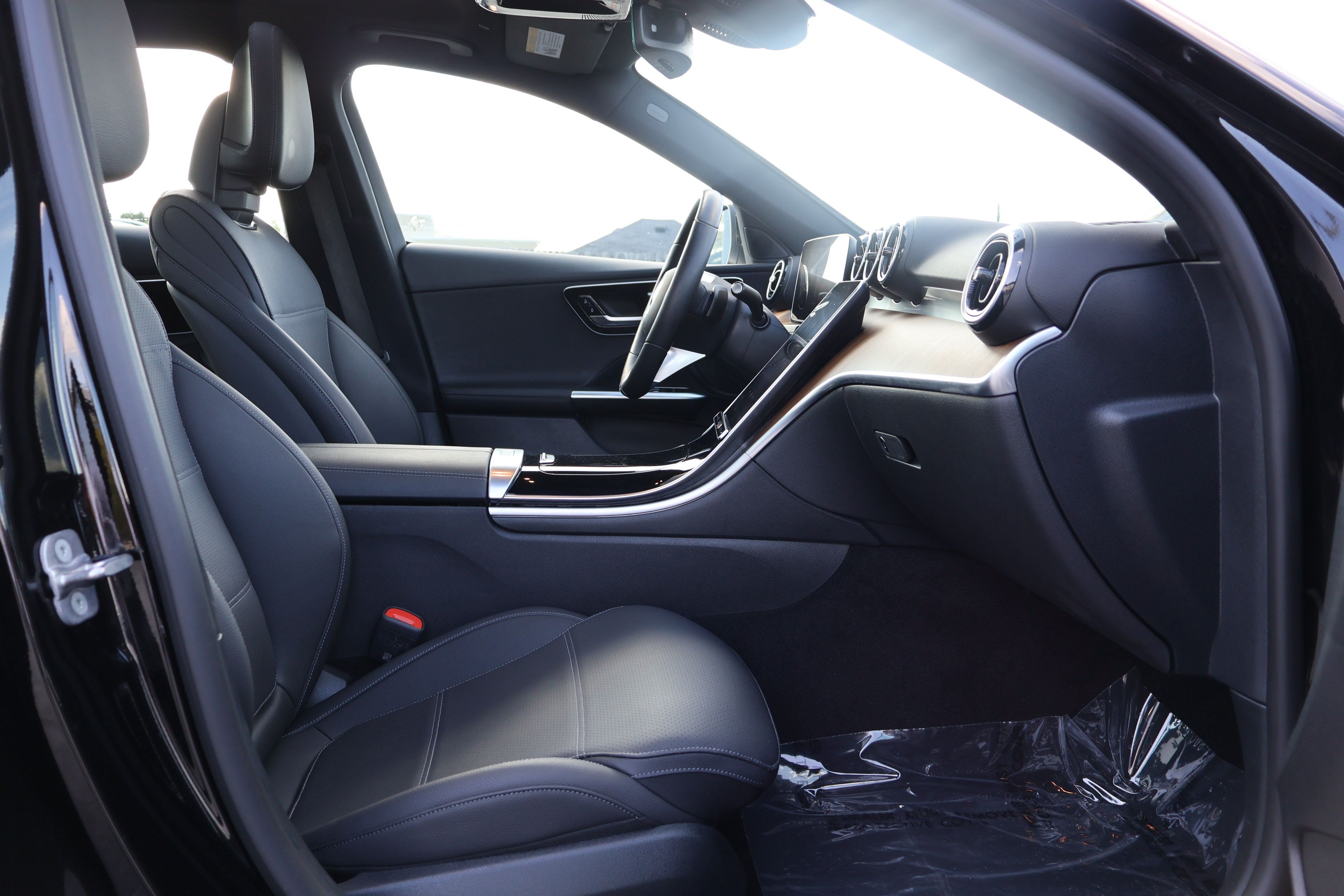 Certified 2024 Mercedes-Benz C 300 Sedan image 30