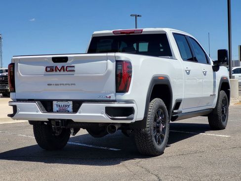 New 2026 GMC Sierra 2500 AT4 w/ AT4 Premium Plus Package AWD/4WD image 7