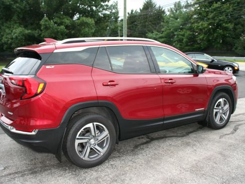 Used 2020 GMC Terrain SLT w/ Preferred Package AWD/4WD image 10