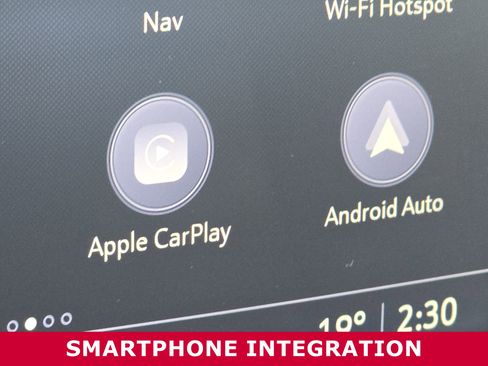 Used 2021 Chevrolet Suburban High Country image 3