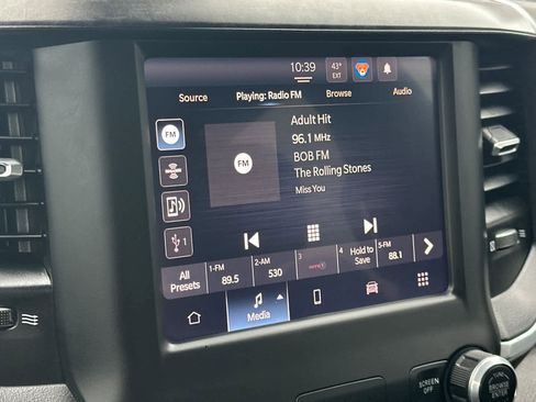 Used 2022 RAM 1500 Big Horn image 15