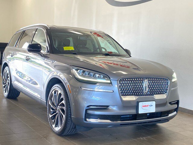 Certified 2023 Lincoln Aviator Reserve w/ Equipment Group 201A AWD/4WD image 2