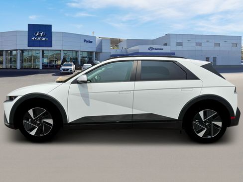 New 2025 Hyundai Ioniq 5 SEL image 3