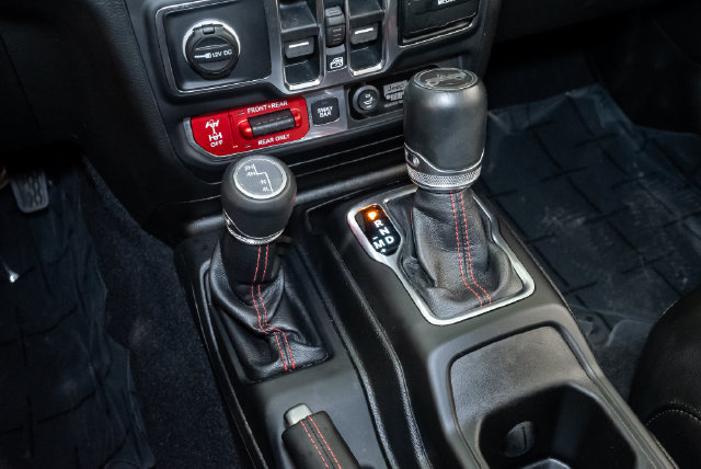 Used 2019 Jeep Wrangler Unlimited Rubicon AWD/4WD image 18