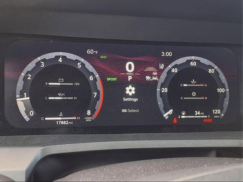 Used 2024 Toyota Tacoma TRD Off-Road image 19