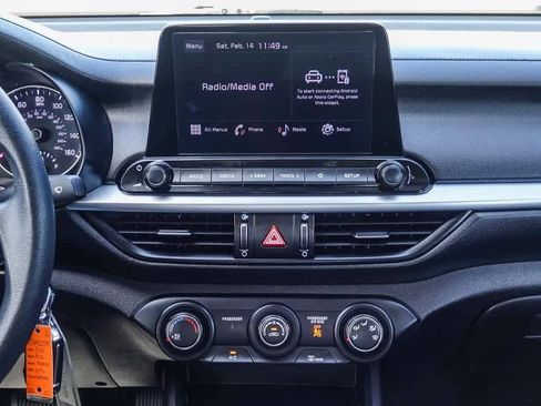 Certified 2023 Kia Forte LXS w/ LXS Technology Package image 12