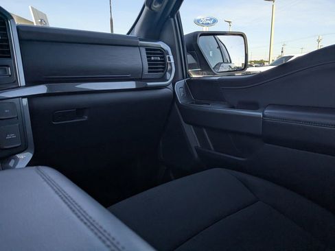 Used 2022 Ford F150 XLT w/ Equipment Group 301A Mid AWD/4WD image 17
