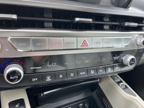 New 2025 Kia Telluride S image 34