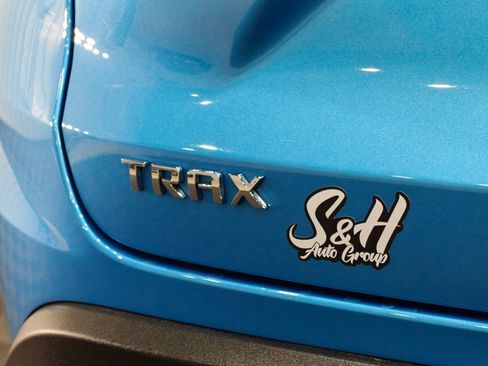 Used 2025 Chevrolet Trax LT image 41