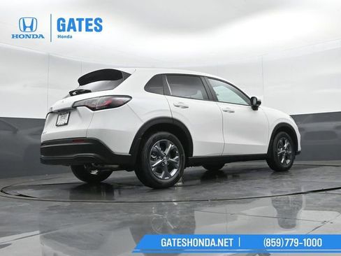 New 2026 Honda HR-V LX image 34
