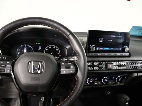 Certified 2025 Honda HR-V Sport image 16
