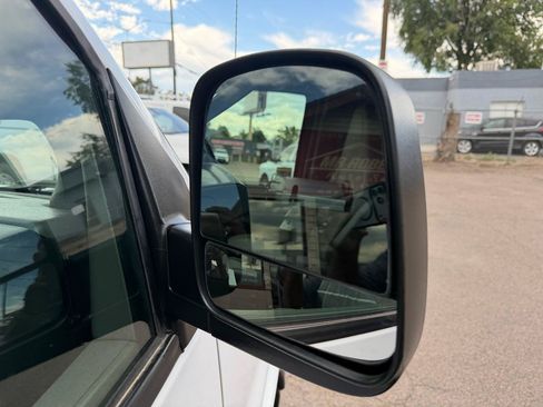 Used 2021 Chevrolet Express 2500 RWD image 25