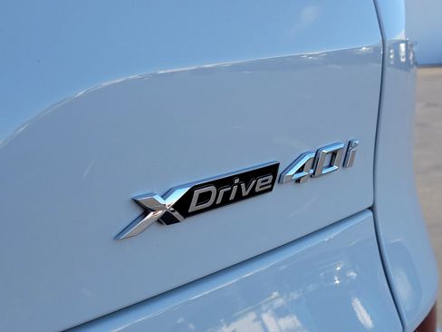 Used 2024 BMW X5 xDrive40i w/ M Sport Package image 6