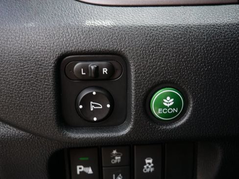 Used 2023 Honda Passport EX-L image 16