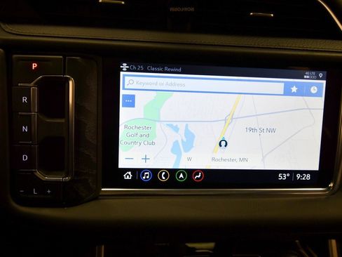 Used 2021 GMC Yukon Denali w/ Denali Premium Package image 25