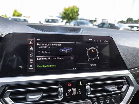 Used 2023 BMW 430i xDrive Convertible w/ M Sport Package AWD/4WD image 18