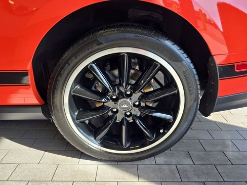 Used 2012 Ford Mustang Boss 302 w/ Boss 302 Accessory Pkg image 31