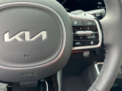 New 2026 Kia Carnival SX FWD image 24
