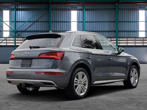Used 2018 Audi Q5 2.0T Premium Plus w/ Premium Plus Package AWD/4WD image 5