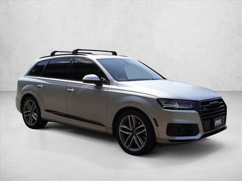 Used 2017 Audi Q7 3.0T Prestige w/ Prestige Package AWD/4WD image 4
