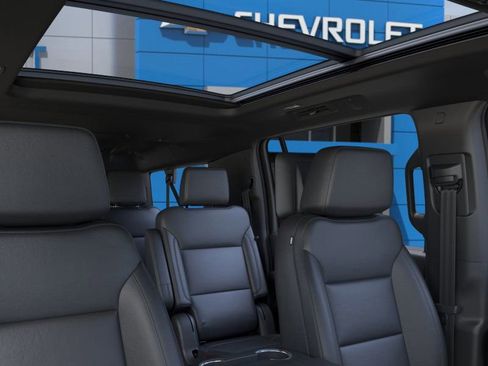 New 2026 Chevrolet Suburban Z71 image 24