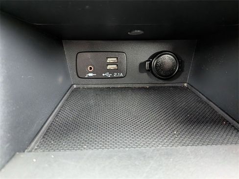 Certified 2023 Subaru Impreza 2.0i Limited image 19