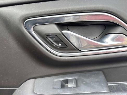 Used 2021 GMC Yukon AT4 w/ AT4 Premium Package image 20