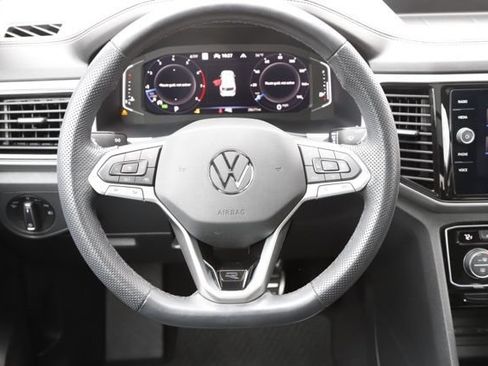 Used 2023 Volkswagen Atlas Cross Sport SEL R-Line AWD/4WD image 21