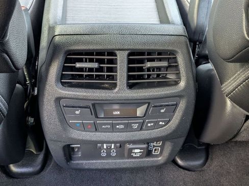 Used 2022 Honda Pilot Elite image 15