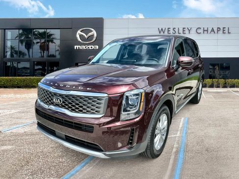 Used 2021 Kia Telluride LX AWD/4WD image 1