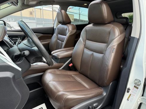 Used 2015 Nissan Murano SL w/ SL Technology Package image 11