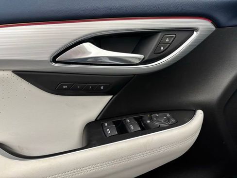 New 2026 Buick Envision Avenir image 19