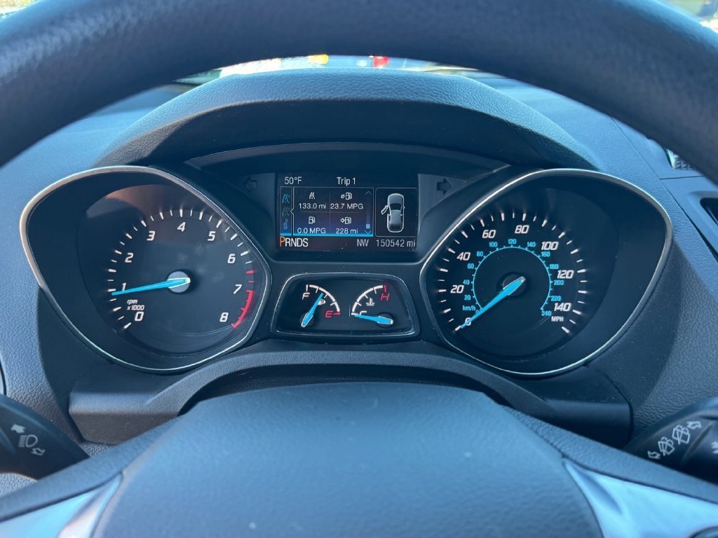 Used 2015 Ford Escape SE w/ Equipment Group 201A AWD/4WD image 19