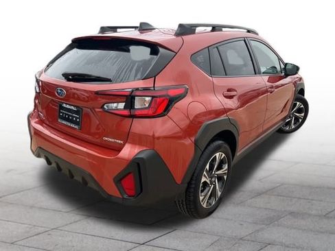 Used 2024 Subaru Crosstrek 2.0i Premium image 6