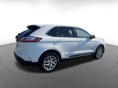 Used 2024 Ford Edge SEL AWD/4WD image 15