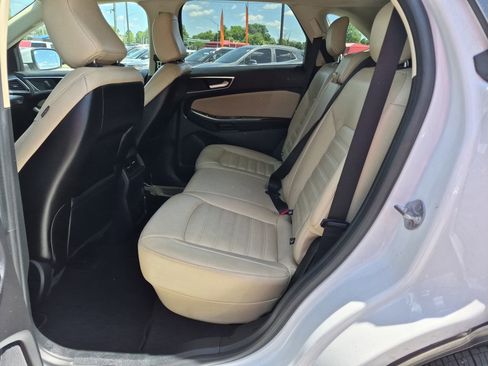 Used 2020 Ford Edge SEL AWD/4WD image 20