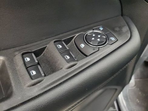 Used 2022 Ford Edge SE w/ Black Appearance Package AWD/4WD image 16