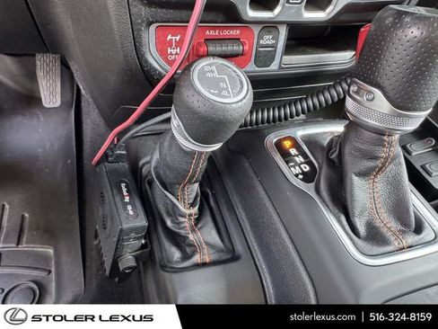 Used 2021 Jeep Gladiator Mojave AWD/4WD image 29