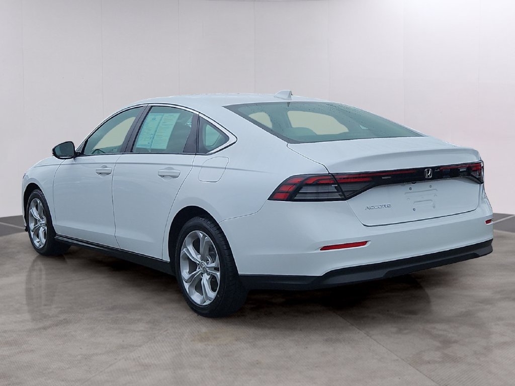 Certified 2023 Honda Accord LX image 6