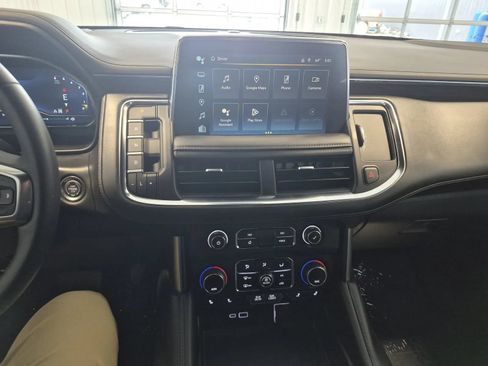 Used 2024 Chevrolet Tahoe Z71 AWD/4WD image 36