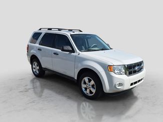 Used 2011 Ford Escape XLT w/ 202A Rapid Spec Order Code FWD video 2