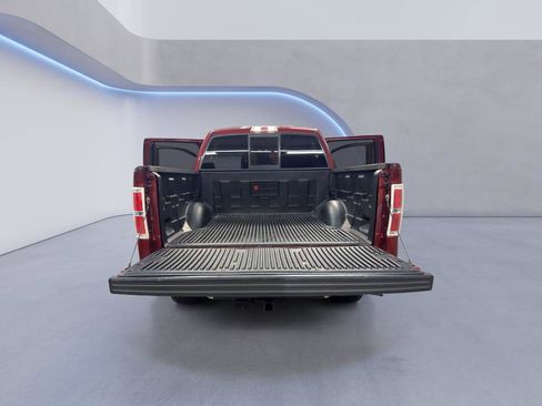 Used 2014 Ford F150 Lariat w/ Lariat Chrome Package image 12