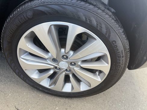 Used 2020 Buick Encore Preferred image 8